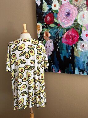 Zara Trafaluc Avocado Print Unisex Oversized Tee Medium